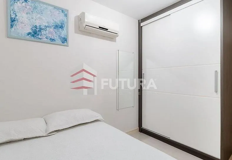 Belo Apartamento 03 Dormitorios A Poucos Metros Do Mar Em Bombas La050E Bombinhas Apartment