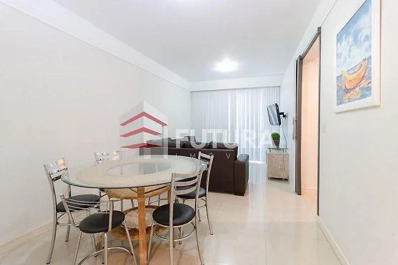 Belo Apartamento 03 Dormitorios A Poucos Metros Do Mar Em Bombas La050E Bombinhas